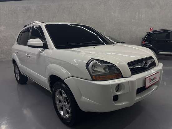 HYUNDAI-TUCSON-2.0 MPFI GLS BASE 16V 143CV 2WD FLEX 4P AUTOMÁTICO HYUNDAI-TUCSON-2015