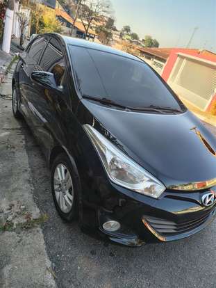 HYUNDAI-HB20-2013