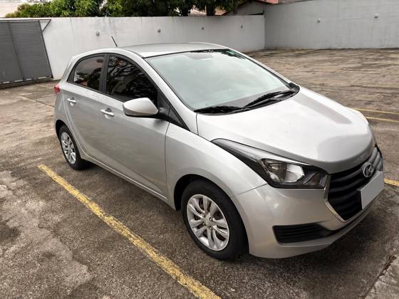 HYUNDAI HB20 1.6 R SPEC 16V FLEX 4P AUTOMÁTICO