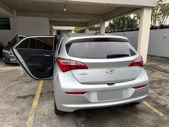 HYUNDAI-HB20-1.6 R SPEC 16V FLEX 4P AUTOMÁTICO HYUNDAI-HB20-2017