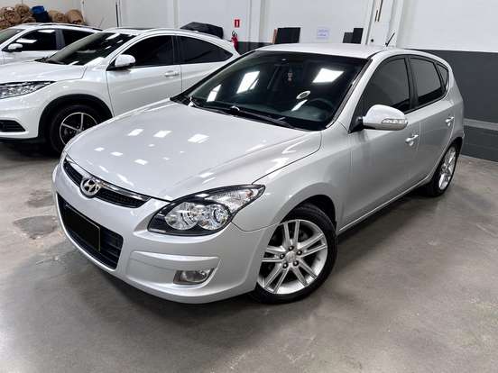 HYUNDAI-I30-2.0 MPFI GLS 16V GASOLINA 4P MANUAL HYUNDAI-I30-2010
