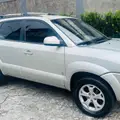 HYUNDAI TUCSON 2.0 MPFI GLS 16V 143CV 2WD GASOLINA 4P AUTOMÁTICO HYUNDAI TUCSON 2.0 MPFI GLS 16V 143CV 2WD GASOLINA 4P AUTOMÁTICO