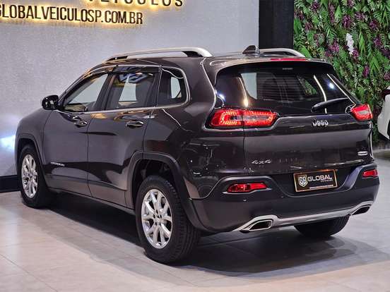 JEEP-CHEROKEE-2015