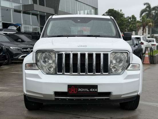 JEEP-CHEROKEE-2012