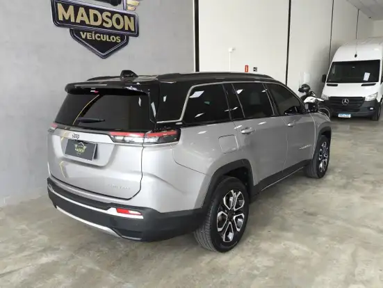 JEEP-COMMANDER-1.3 T270 TURBO FLEX LIMITED AT6 JEEP-COMMANDER-2024