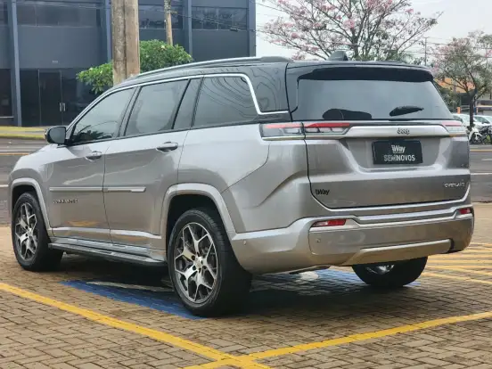 JEEP-COMMANDER-2024