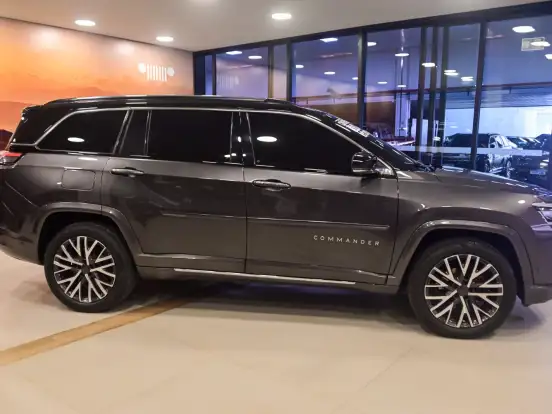 JEEP-COMMANDER-1.3 T270 TURBO FLEX OVERLAND AT6 JEEP-COMMANDER-2025