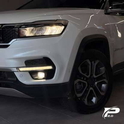 JEEP-COMMANDER-2023