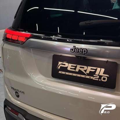 JEEP-COMMANDER-2023