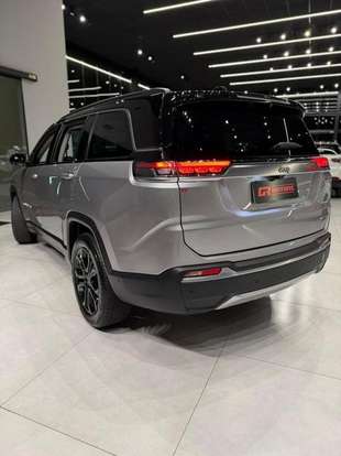 JEEP-COMMANDER-2022