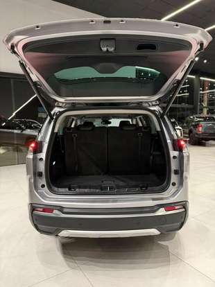 JEEP-COMMANDER-2022