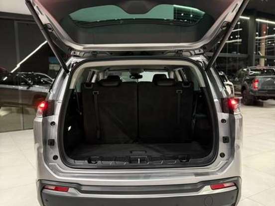 JEEP-COMMANDER-1.3 T270 TURBO FLEX LIMITED AT6 JEEP-COMMANDER-2022