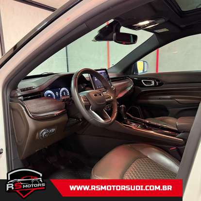 JEEP-COMMANDER-2022
