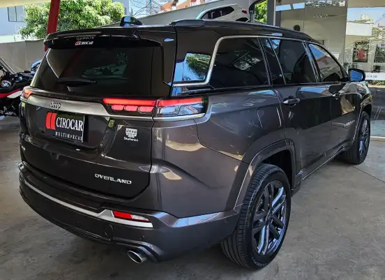JEEP-COMMANDER-2024