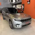 JEEP COMMANDER 2.0 TD380 TURBO DIESEL OVERLAND AT9 JEEP COMMANDER 2.0 TD380 TURBO DIESEL OVERLAND AT9