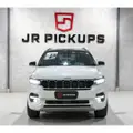 JEEP COMMANDER 2.2 TURBO DIESEL OVERLAND AT9 JEEP COMMANDER 2.2 TURBO DIESEL OVERLAND AT9