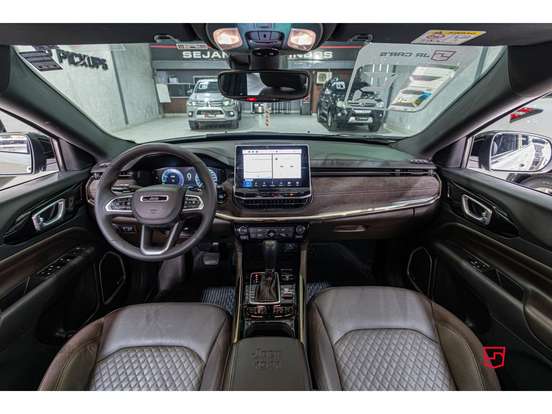 JEEP-COMMANDER-2025