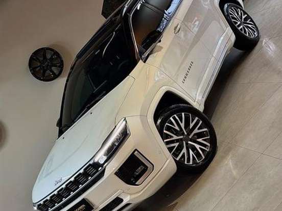 JEEP-COMMANDER-2.2 TURBO DIESEL OVERLAND AT9 JEEP-COMMANDER-2025