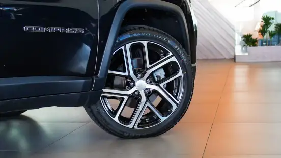 JEEP-COMPASS-1.3 T270 TURBO FLEX LIMITED AT6 JEEP-COMPASS-2024