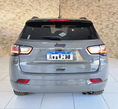 JEEP-COMPASS-2024