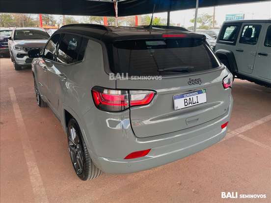 JEEP-COMPASS-2024