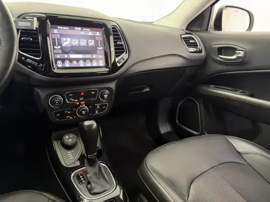 JEEP-COMPASS-2020