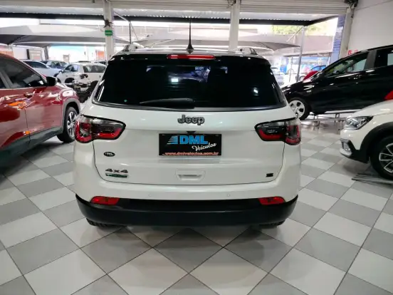 JEEP-COMPASS-2.0 16V DIESEL S 4X4 AUTOMÁTICO JEEP-COMPASS-2020