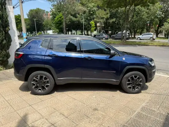 JEEP-COMPASS-2.0 16V DIESEL TRAILHAWK 4X4 AUTOMÁTICO JEEP-COMPASS-2021