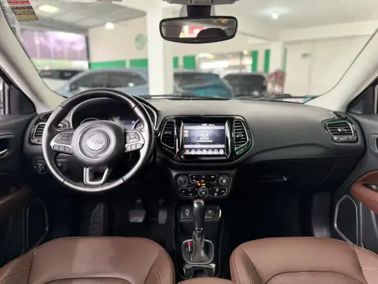 JEEP-COMPASS-2020