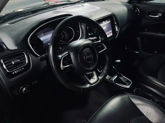 JEEP-COMPASS-2.0 16V FLEX LONGITUDE AUTOMÁTICO JEEP-COMPASS-2020