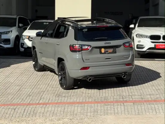JEEP-COMPASS-2.0 HURRICANE 4 TURBO GASOLINA BLACKHAWK AT9 JEEP-COMPASS-2025