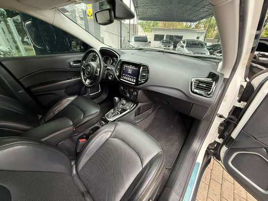 JEEP-COMPASS-2.0 16V DIESEL LIMITED 4X4 AUTOMÁTICO JEEP-COMPASS-2020