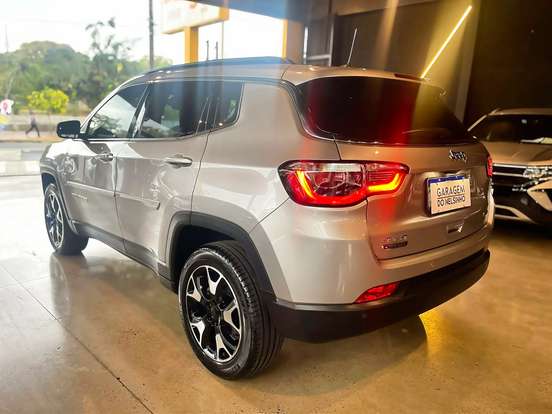 JEEP-COMPASS-2.0 16V DIESEL LONGITUDE 4X4 AUTOMÁTICO JEEP-COMPASS-2021