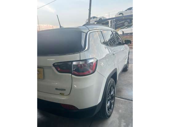 JEEP-COMPASS-2.0 16V DIESEL LONGITUDE 4X4 AUTOMÁTICO JEEP-COMPASS-2019