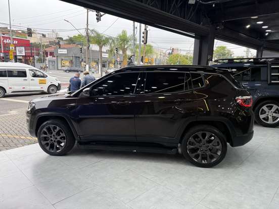 JEEP-COMPASS-2.0 16V DIESEL S 4X4 AUTOMÁTICO JEEP-COMPASS-2020