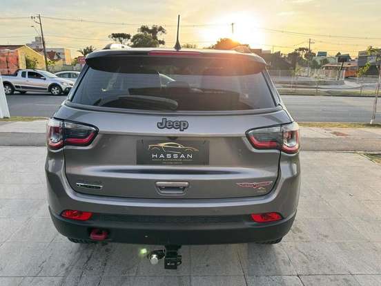 JEEP-COMPASS-2020