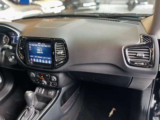 JEEP-COMPASS-2.0 16V FLEX LIMITED AUTOMÁTICO JEEP-COMPASS-2020