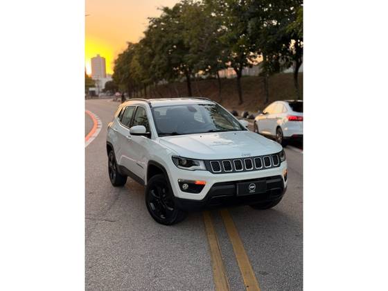 JEEP COMPASS 2.0 16V FLEX LONGITUDE AUTOMÁTICO