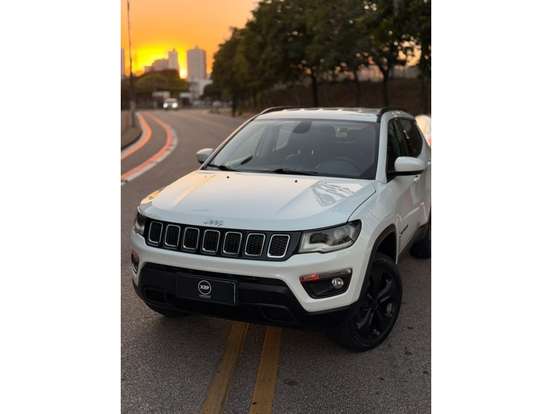JEEP-COMPASS-2.0 16V FLEX LONGITUDE AUTOMÁTICO JEEP-COMPASS-2017