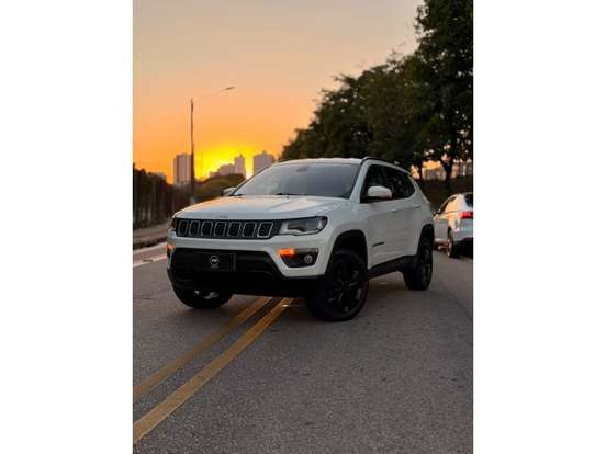 JEEP-COMPASS-2.0 16V FLEX LONGITUDE AUTOMÁTICO JEEP-COMPASS-2017