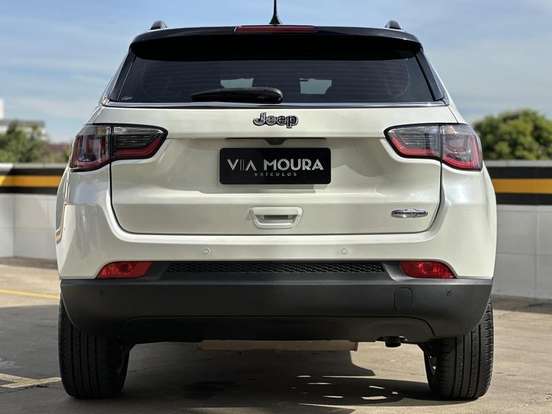 JEEP-COMPASS-2.0 16V FLEX LONGITUDE AUTOMÁTICO JEEP-COMPASS-2018