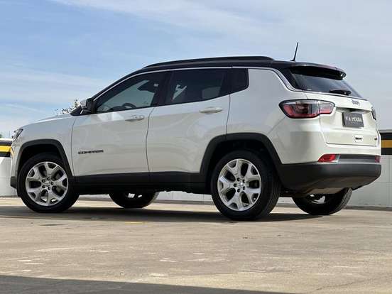 JEEP-COMPASS-2.0 16V FLEX LONGITUDE AUTOMÁTICO JEEP-COMPASS-2018