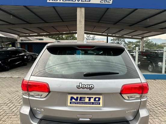 JEEP-GRAND CHEROKEE-3.6 LAREDO 4X4 V6 24V GASOLINA 4P AUTOMÁTICO JEEP-GRAND CHEROKEE-2014