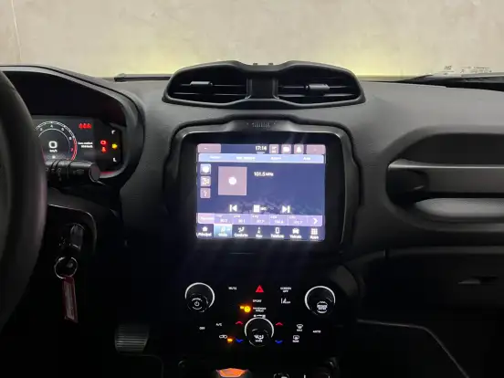 JEEP-RENEGADE-1.3 T270 TURBO FLEX ALTITUDE AT6 JEEP-RENEGADE-2024