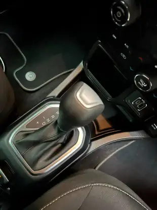 JEEP-RENEGADE-2024