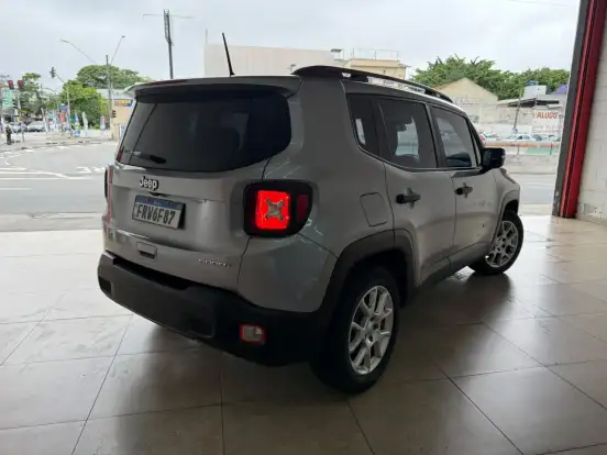 JEEP-RENEGADE-2021