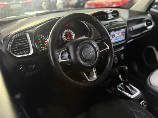 JEEP-RENEGADE-1.8 16V FLEX SPORT 4P AUTOMÁTICO JEEP-RENEGADE-2018