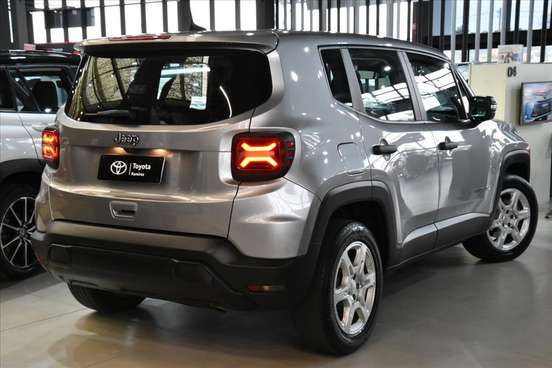 JEEP-RENEGADE-2024