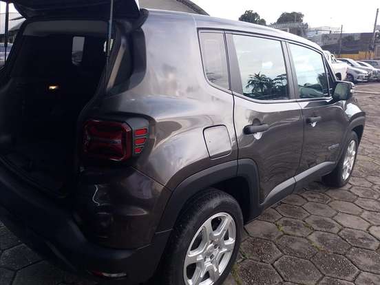 JEEP-RENEGADE-1.3 T270 TURBO FLEX AT6 JEEP-RENEGADE-2024