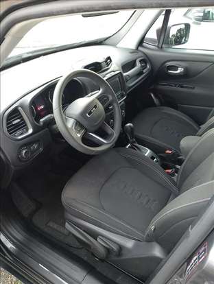 JEEP-RENEGADE-2024